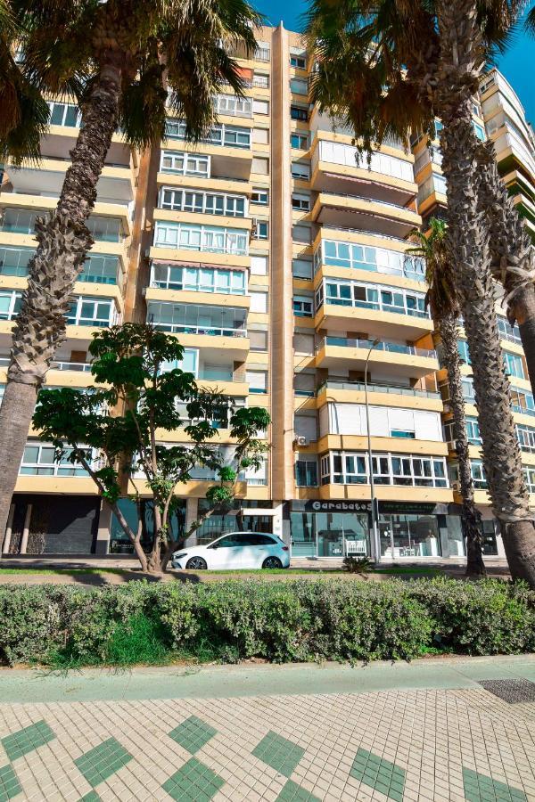 P&P Apartamentos Paseo Maritimo Pablo Ruiz Picasso Málaga Eksteriør billede