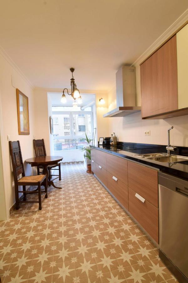 P&P Apartamentos Paseo Maritimo Pablo Ruiz Picasso Málaga Eksteriør billede