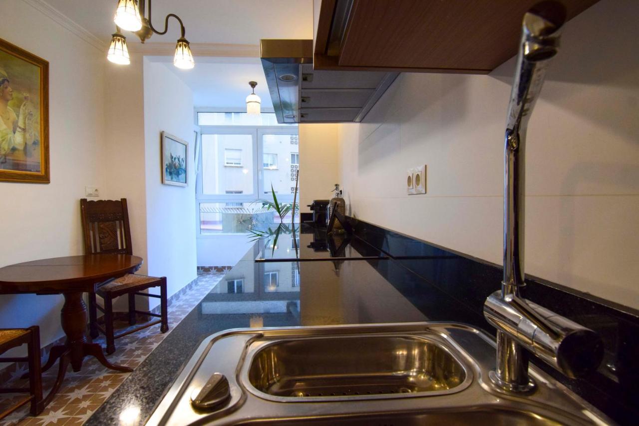 P&P Apartamentos Paseo Maritimo Pablo Ruiz Picasso Málaga Eksteriør billede