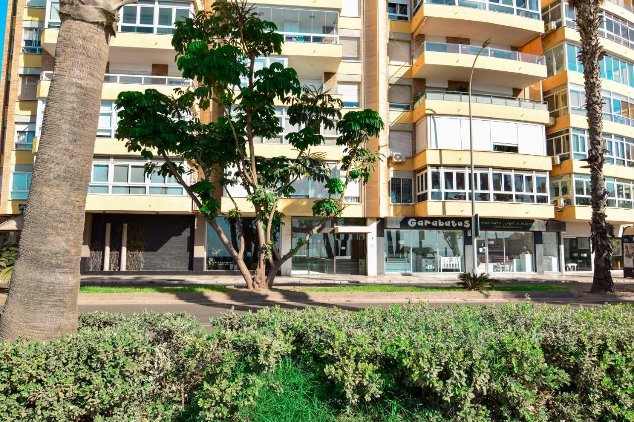 P&P Apartamentos Paseo Maritimo Pablo Ruiz Picasso Málaga Eksteriør billede